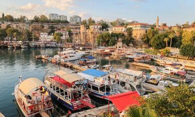 Antalya Limanı, Türkiye'de tekneler