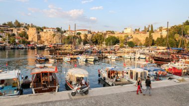 Antalya Limanı, Türkiye'de tekneler