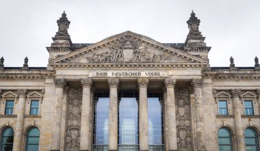 Alman Parlamentosu, Berlin, Almanya'nın bina Reichstag