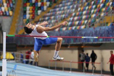 Türkiye Atletizm Federasyonu kapalı Atletizm rekor denemesi yarış