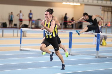 Türkiye Atletizm Federasyonu kapalı Atletizm rekor denemesi yarış