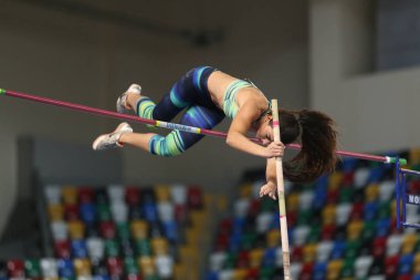Türkiye Atletizm Federasyonu kapalı Atletizm rekor denemesi yarış