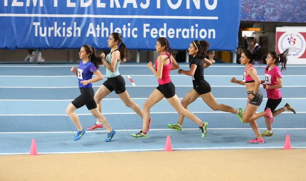 Championnats turcs d'athlétisme intérieur des moins de 20 ans Turkcell — Photo