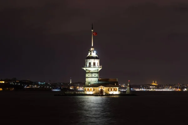 Maidens Tower in Istanboel, Turkije — Stockfoto