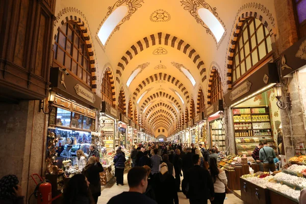 Spice bazaar i istanbul, Turkiet — Stockfoto