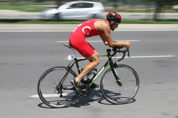 Istanbul etu triathlon balkan meisterschaften — Stockfoto