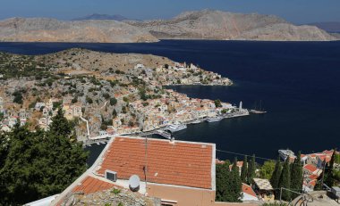 Yunanca symi adası