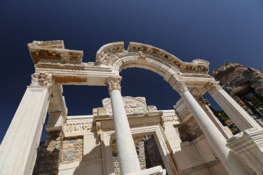 Efes 'in Efes kentindeki Hadrian Tapınağı, İzmir, Türkiye