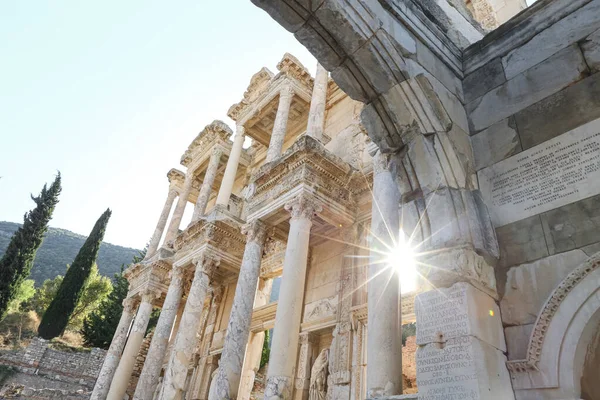 Biblioteca de Celsus en Ephesus, Izmir City, Turquía — Foto de Stock