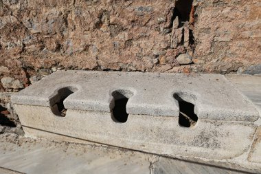 Efes Antik Kenti Umumi Tuvaletler, İzmir, Türkiye