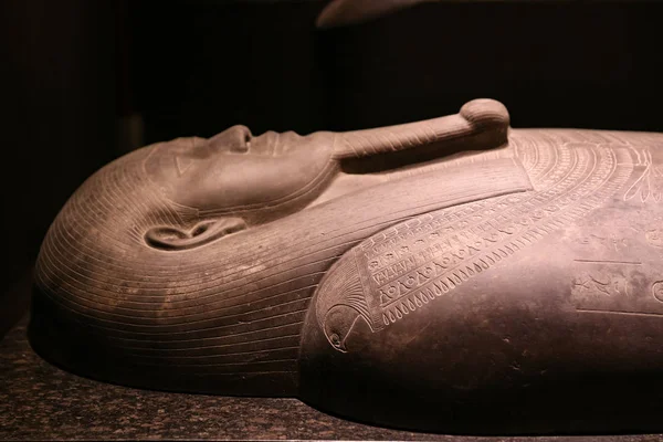 Cercueil au Musée d'Archéologie d'Istanbul, Istanbul, Turquie — Photo