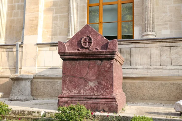 Sarcophage au musée d'archéologie d'Istanbul, Istanbul, Turquie — Photo