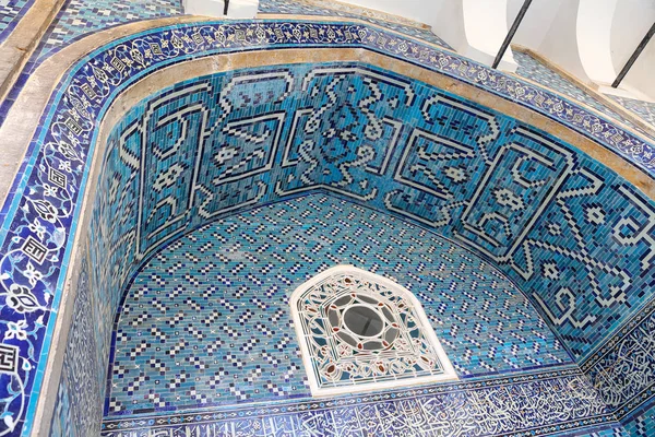 タイルキオスクの青いタイル,イスタンブール考古学博物館,イスタンブール — ストック写真