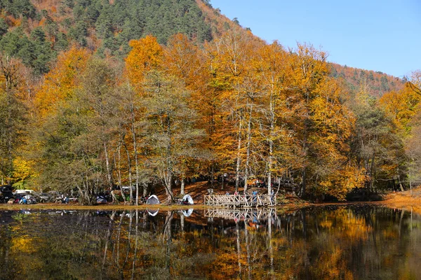 Derin Lake in Yedigoller National Park, Bolu, Turkey — Stock Photo, Image