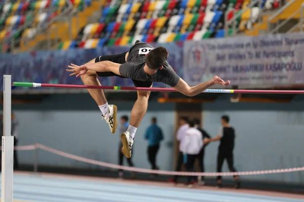 Tureckiej Federacji lekkiej atletyki próg olimpijski kryty konkurencji — Zdjęcie stockowe