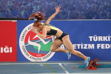 Türkiye Atletizm Federasyonu kapalı Atletizm rekor denemesi yarış