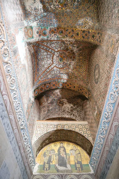Mosaic in Hagia Sophia museum in Istanbul, Turkey — Stock Photo, Image