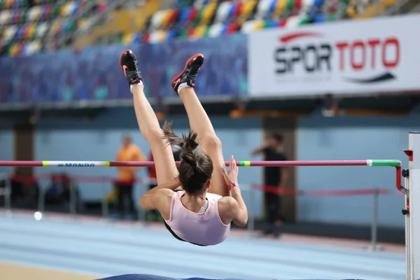 Tureckiej Federacji lekkiej atletyki próg olimpijski kryty konkurencji — Zdjęcie stockowe