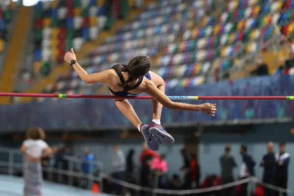 Istanbul Turquía Febrero 2020 Atleta Indefinido Saltando Alto Durante Campeonato —  Fotos de Stock