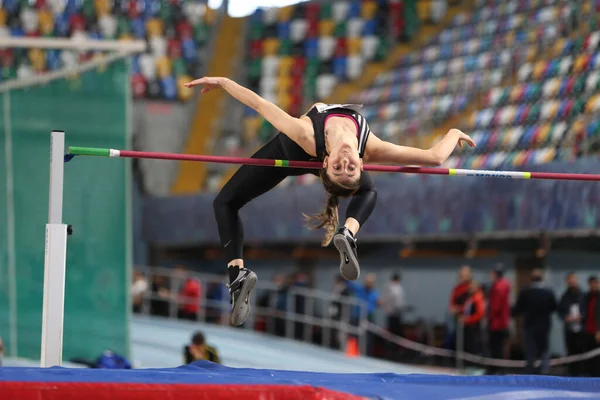 Istanbul Turquía Febrero 2020 Atleta Indefinido Saltando Alto Durante Campeonato — Foto de Stock