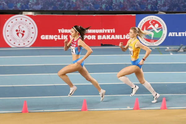 Istanbul Turquía Febrero 2020 Atletas Corriendo Durante Campeonato Balcánico Atletismo — Foto de Stock