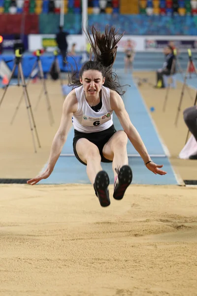 イスタンブール トルコ 2020年2月15日 バルカン陸上室内選手権中に長いジャンプ未定義の選手 — ストック写真