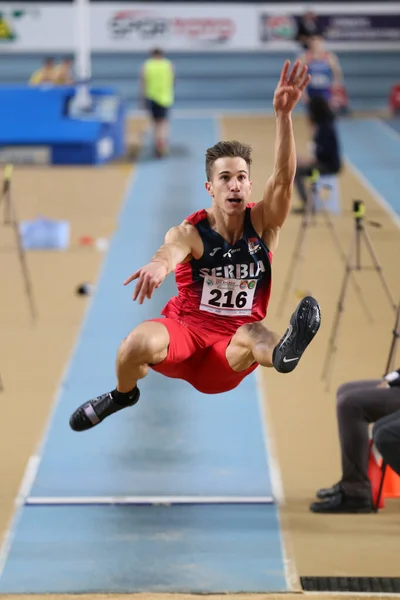 Istanbul Turquia Fevereiro 2020 Atleta Indefinido Salto Distância Durante Campeonato — Fotografia de Stock