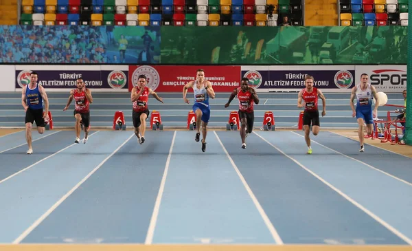 Istanbul Turquía Febrero 2020 Atletas Corriendo Metros Durante Copa Atletismo —  Fotos de Stock