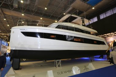 İSTANBUL, TURKEY - 22 Şubat 2020: CNR Avrasya Bot Fuarı 'nda Deha XL Boat sergileniyor