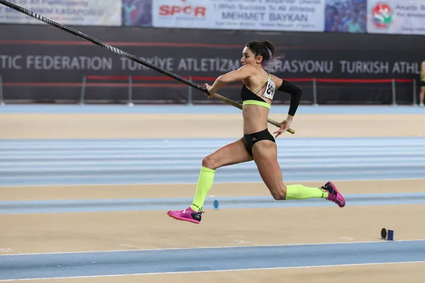 Istanbul Turquia Fevereiro 2020 Indefinido Salto Pólo Atleta Durante Ruhi — Fotografia de Stock