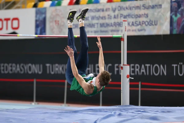 Istanbul Turkey Március 2020 Meghatározatlan Sportoló Magasugrás Nemzetközi U18 Fedett — Stock Fotó