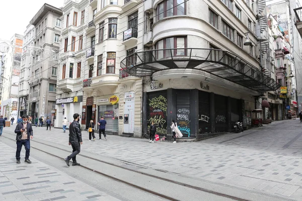 Istanbul Turkey May 2020 Daily Life Istiklal Avenue Coronavirus Pandemic — Stock Photo, Image