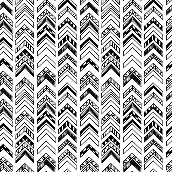 Abstract geometric seamless hand drawn pattern with tribal motifs. Modern texture. Monochrome free hand background. — Stock Vector