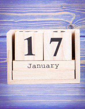17 Ocak. Ahşap küp takvim Tarih 17 Ocak tarihi