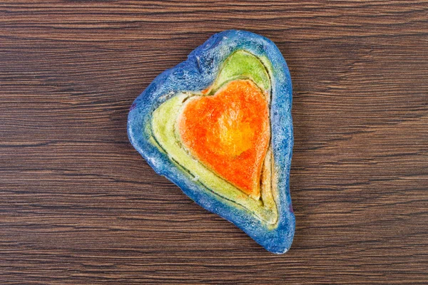 Сердце Валентина из соленого теста, символ любви — стоковое фото