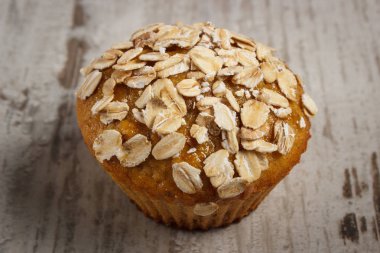 Kepekli un, lezzetli sağlıklı tatlı konsepti Vintage Fotoğraf, Muffin yulaf ezmesi ile pişmiş