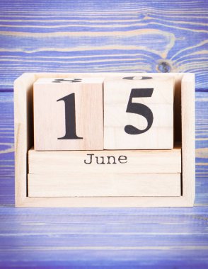 15 Haziran. Ahşap küp takvim tarih 15 Haziran tarihi