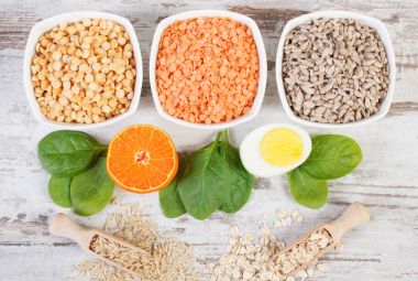 B1 vitamini, doğal mineral ve lif, sağlıklı beslenme kavramı içeren ürünler
