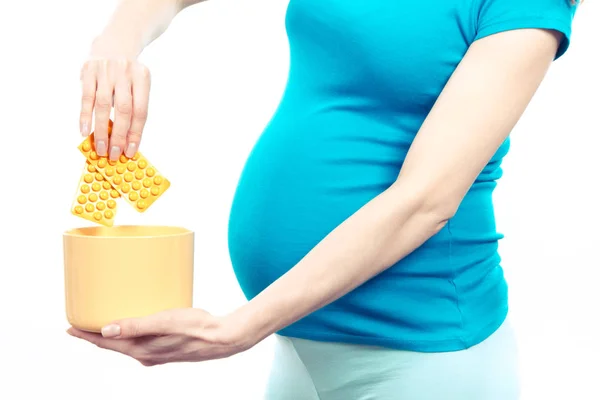 Vintage foto, vrouw in zwangere foute medische pillen, vermindering van het gebruik van tabletten in zwangerschap — Stockfoto