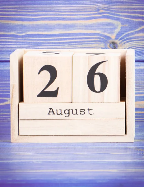 August 26th. Date of 26 August on wooden cube calendar — Stock Photo, Image