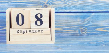 Vintage Fotoğraf, 8 Eylül. Tarihi ahşap küp takvim üzerinde 8 Eylül