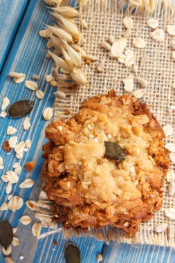 Yulaf ezmeli Kurabiye Pişirme, sağlıklı tatlı kavramı için malzemeler ile