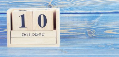 Vintage Fotoğraf, 10 Ekim. Tarihi ahşap küp takvim üzerinde 10 Ekim