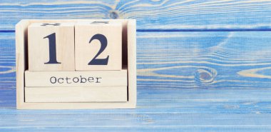 Vintage Fotoğraf, 12 Ekim. Tarihi ahşap küp takvim tarih 12 Ekim