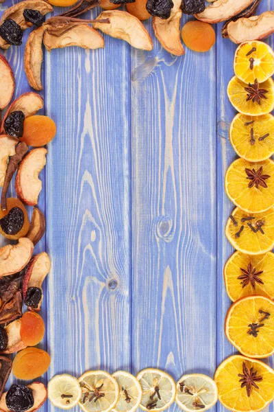 Çerçeve maddeler ve baharat Komposto kurutulmuş meyvelerin kopya alanı metin eski kurulları için hazırlama