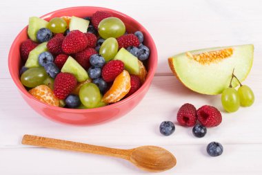 Kase, sağlıklı beslenme kavramı içinde meyve salatası