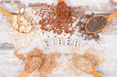 Ürün ve malzemeler kaynak doğal vitaminler ve diyet lifi, sağlıklı beslenme kavramı olarak