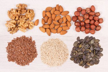 Sağlıklı beslenme kaynağı vitamin ve mineraller, beyin sağlığı kavramı için gıda olarak