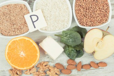 Kaynak olarak sağlıklı besinler doğal mineraller, P vitamini ve beslenme lifleri