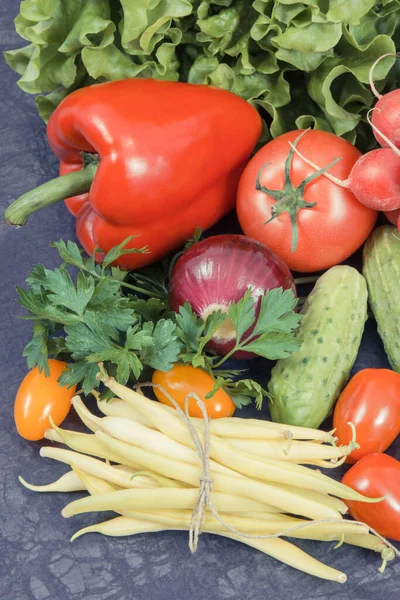 Tumpukan Sayuran Matang Yang Sehat Sumber Vitamin Alami Dan Mineral — Stok Foto